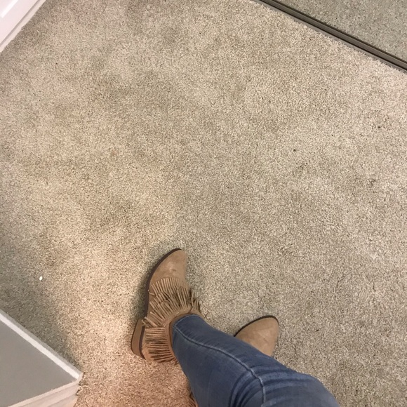LAST 1!Fringe Bohemian Vegan Suede Tan Ankle Boots - Picture 11 of 12